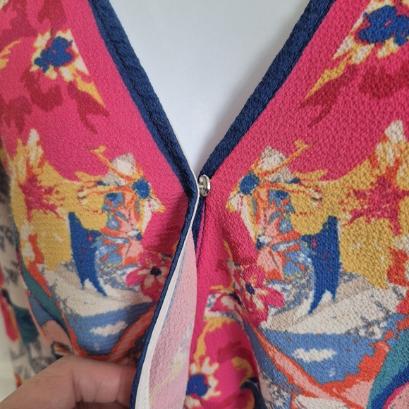 Flying Tomato Cropped Flowy Boho Floral Wide Sleeve Top Womens Small - Picture 7 of 15